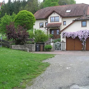 Ferienwohnung Am Alten Berg Appartement